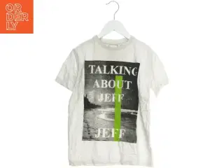 T-Shirt fra JEFF (str. 140 cm)