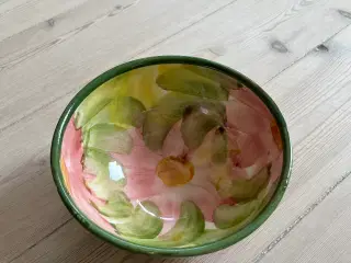 Blomstret skål