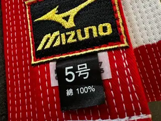 Judobælte Mizuno Rød / Hvid bælte str: 5 (295cm)