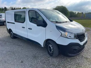 Renault Trafik halv køl