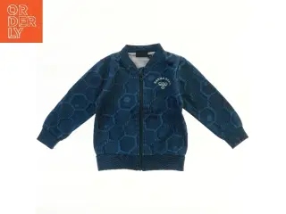 Blå jakke med mønster fra Hummel (str. 92)