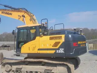 Hyundai HX220L