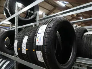 3 stk. dæk BARUM 215/55R17 94W