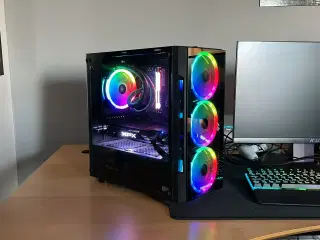 Gamer PC fra Shark Gaming + Setup