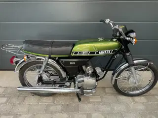 Yamaha FS1 