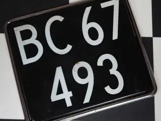 Nummerpladeramme rustfri kvadratisk stk