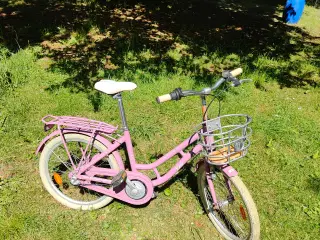 Pige cykler