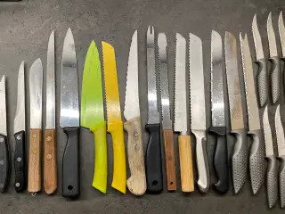 22 stk. diverse køkken knive