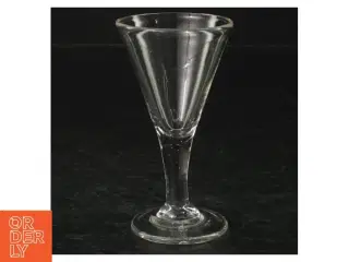 Glas (str. H. 9,5 cm)