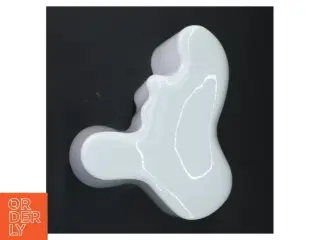 Hvid vase i skulpturel form (str. 16x20 cm) fra Aalto