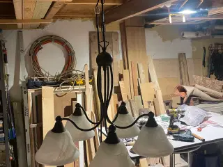 Loftlampe i metal