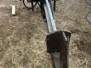 Brændekløver til traktor