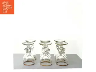 Glas fra Lyngby glas (str. 7 x 4 cm)