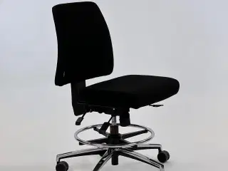 Sola 210 kontorstol med fodhviler