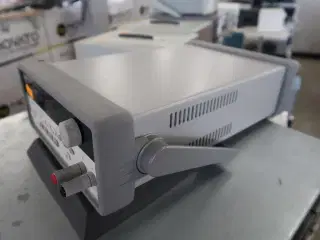 AGRILENT DC Power Supply