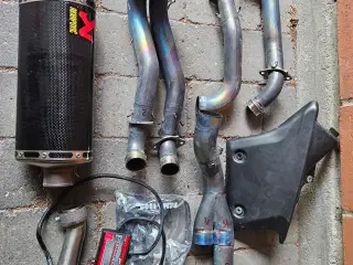 akrapovic titanium udstødning