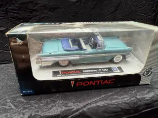 Pontiac modelbil scala 1:43