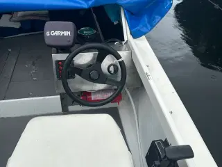 Motorbåd