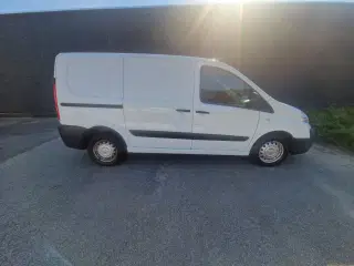 Peugeot Expert 2,0 HDi 163 L2H1 Van