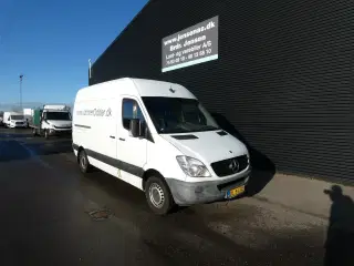 Mercedes-Benz Sprinter 216 2,1 CDI R2 163HK Van 6g