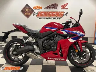 Honda CBR 650 RC