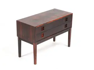 En lille smuk kommode