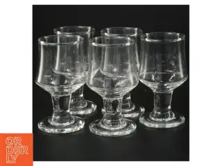 Sæt med 5 små glas (str. H 9 cm. ø. 4,5 cm)