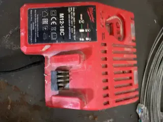 Hækkeklipper Milwaukee 60