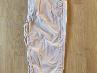 Rosa-farvede Capri-shorts (3/4 lange) str 44