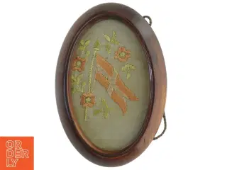 Broderet Dannebrog billede (str. 16,5 x 11,5 cm)