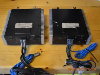 2 originale Volvo højtaler booster sælges