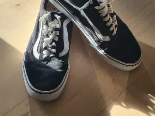 Vans original sneakers