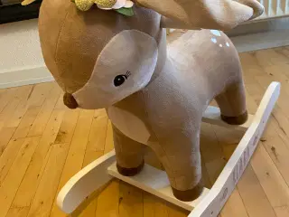 Gynge dyr med navn “Klara”