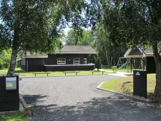 Poolhus til 9 personer p� �stkysten ved Hou/Hals