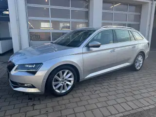 Skoda Superb 1,5 TSi 150 Business Executive Combi DSG