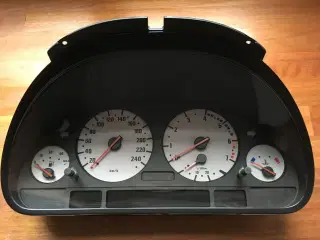 BMW E39 "M" Style Speedo
