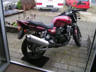 Kawasaki ZRT 1100