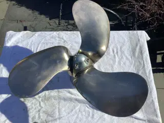 Foldepropel 3 bladet.