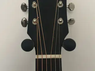 Akustisk guitar 