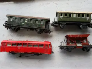 Modeltog og lokomotiv