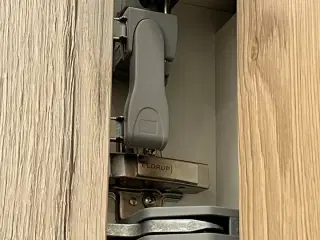 2 stk. Foldelåger fra udstilling