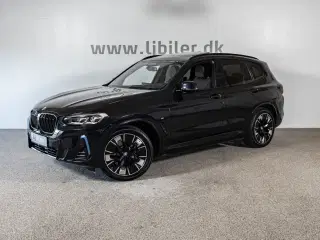 BMW iX3  Charged Plus M-Sport