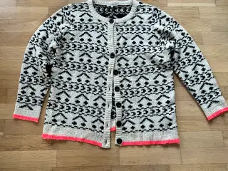 Dame Sweater