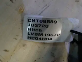 John Deere 3720 Hitch LVBM19572