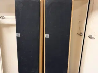 JBL højtaler med forstærker 