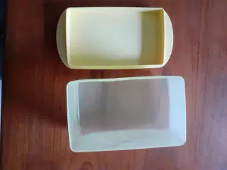 Smør klokke I plast tupperware