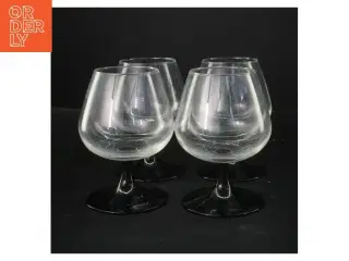 Rødvinsglas med sort fod (str. Ø 6x13 cm)