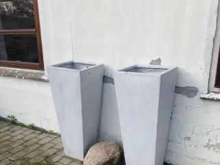 Store krukker bortgives