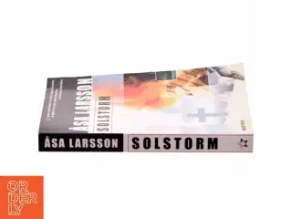 Solstorm af Åsa Larsson (Bog)