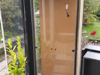 Glas skab (vitrine) m 3 glashylder